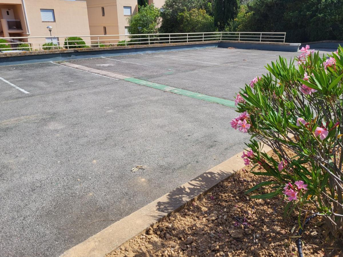 בנדול T2 Plage De Sable A 300M+ Parking Gratuit מראה חיצוני תמונה
